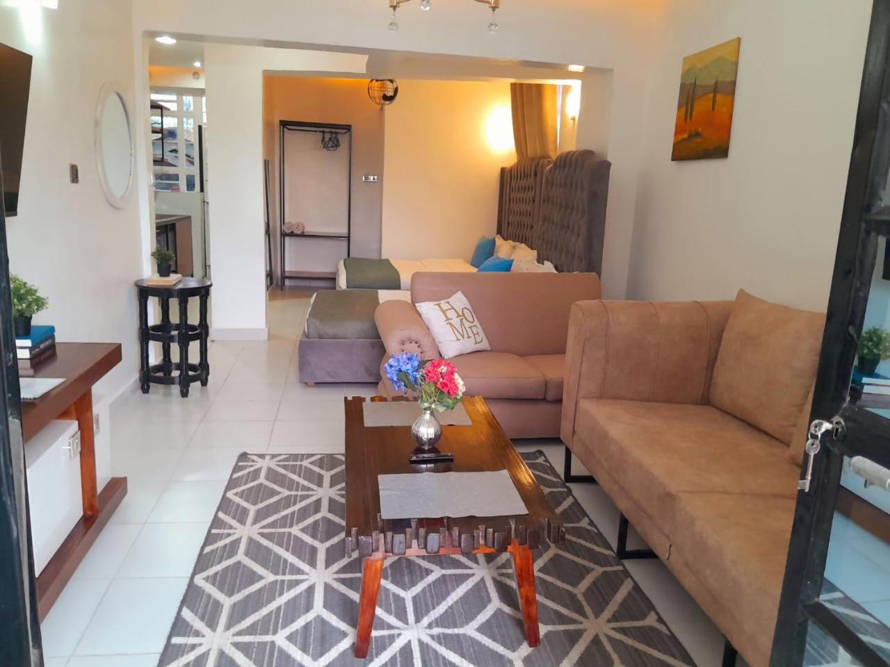 Sandalwood Suites Nakuru - Studios & One Bedroom Suites Экстерьер фото